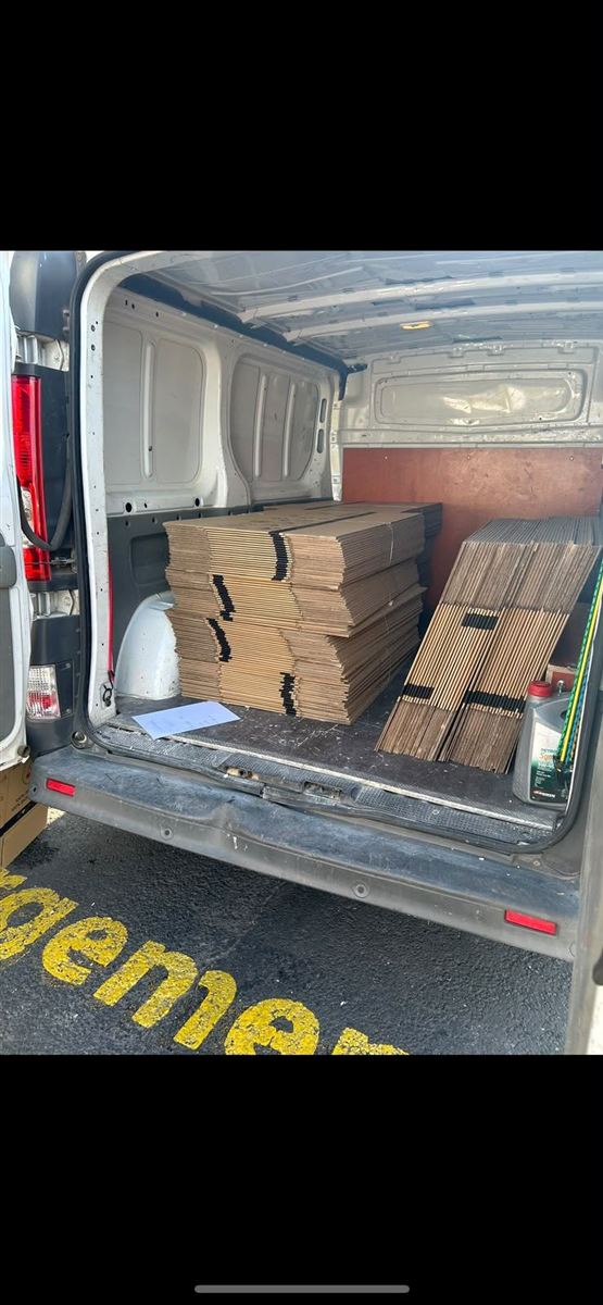 Cartons de déménagement neufs fournis et livrés par Mathis Déménagement